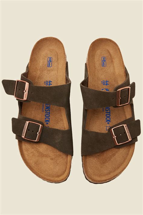 birkenstocks universal.